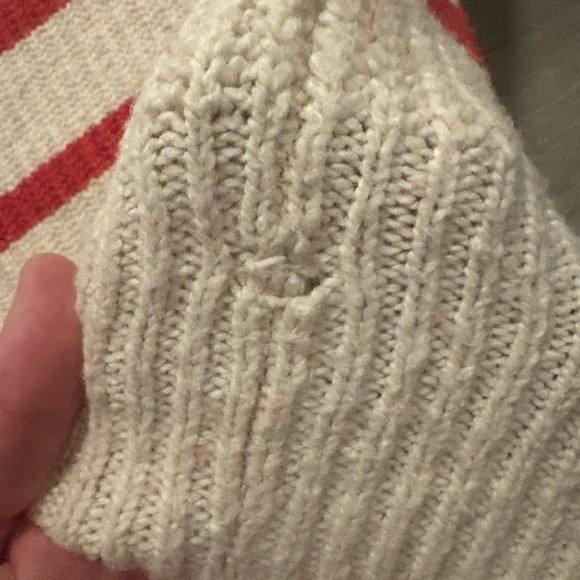 Old Navy Cream & Red Stripe Knit Sweater XXL - Picture 6 of 6
